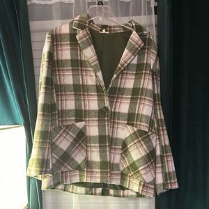 Small, plaid green, white and brown button up blazer